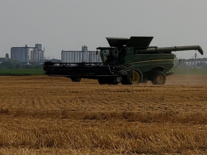Wheat harvest from Texas to Canada